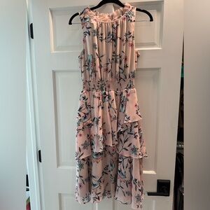 Eliza J - Floral Sleeveless Smock Waist Dress in Blush size 8 Tiered Jewel Neck